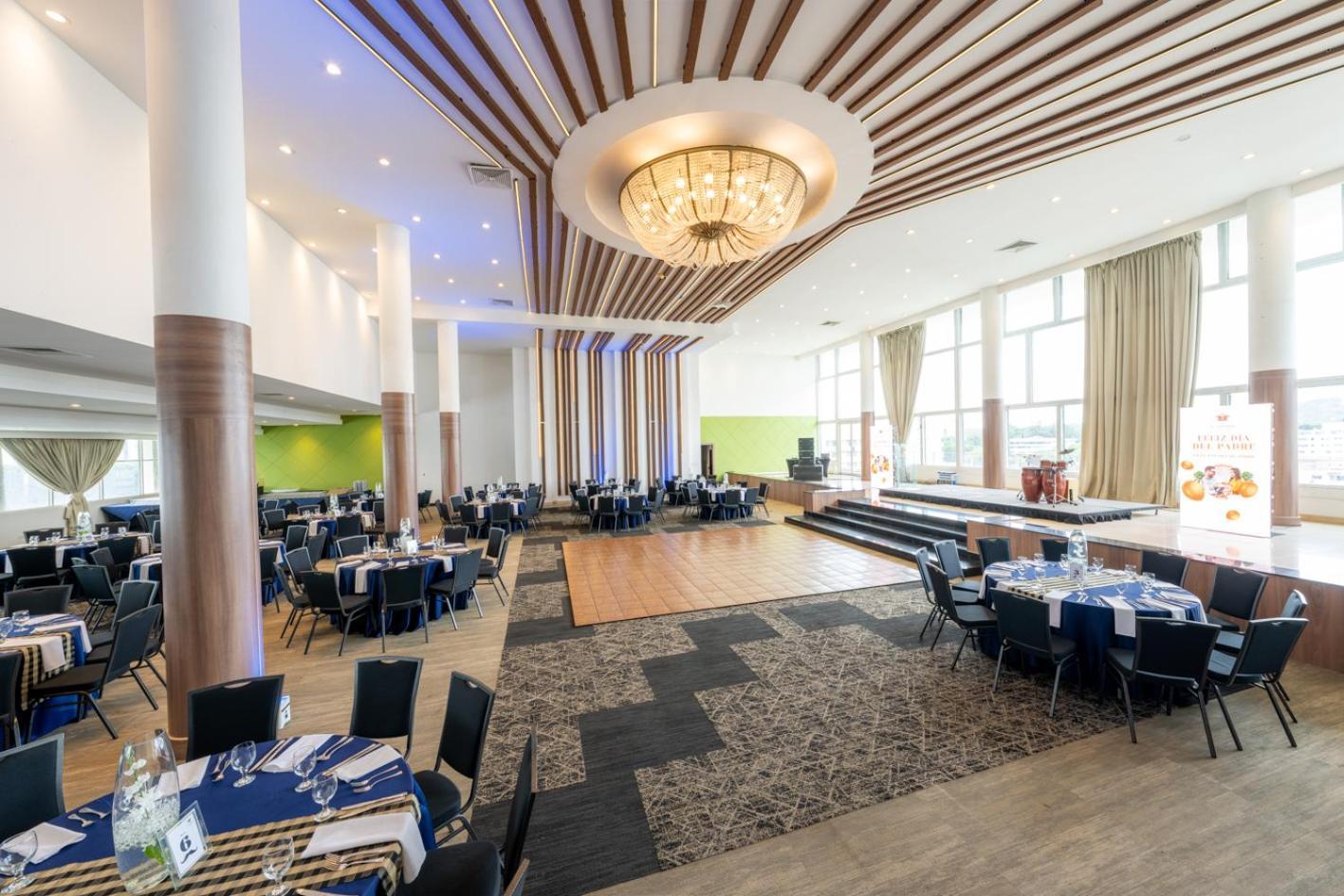 Hotel El Panama By Faranda Grand, A Member Of Radisson Individuals Buitenkant foto The ballroom at the Royal Albert Hall