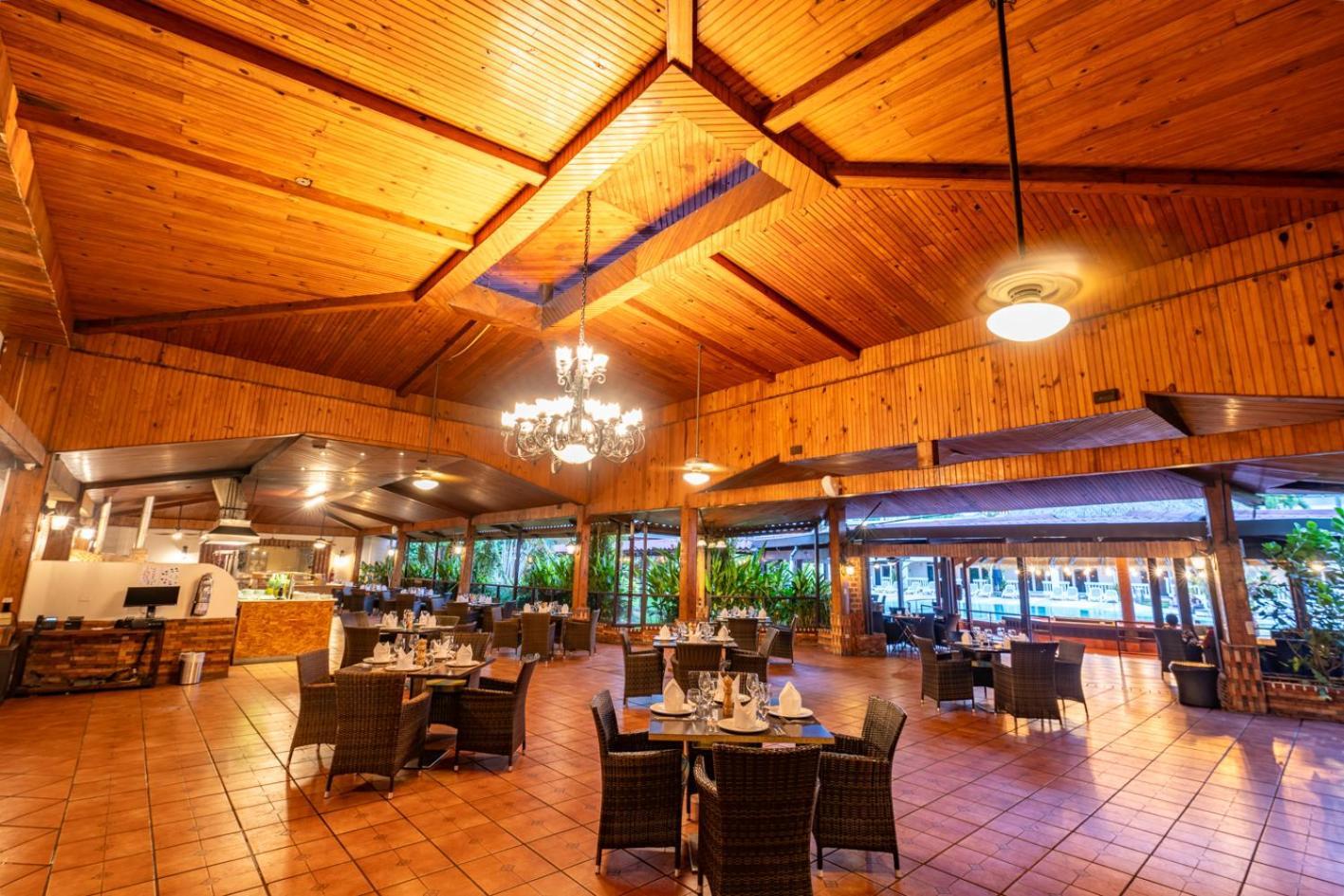 Hotel El Panama By Faranda Grand, A Member Of Radisson Individuals Buitenkant foto The interior of the restaurant
